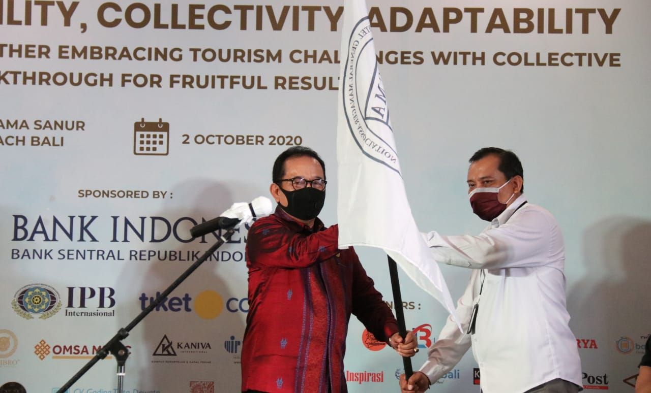 podiumnews.com-Cok Ace: Pelaku Parwisata Tak Boleh Berhenti Bergerak Membangun Kemajuan